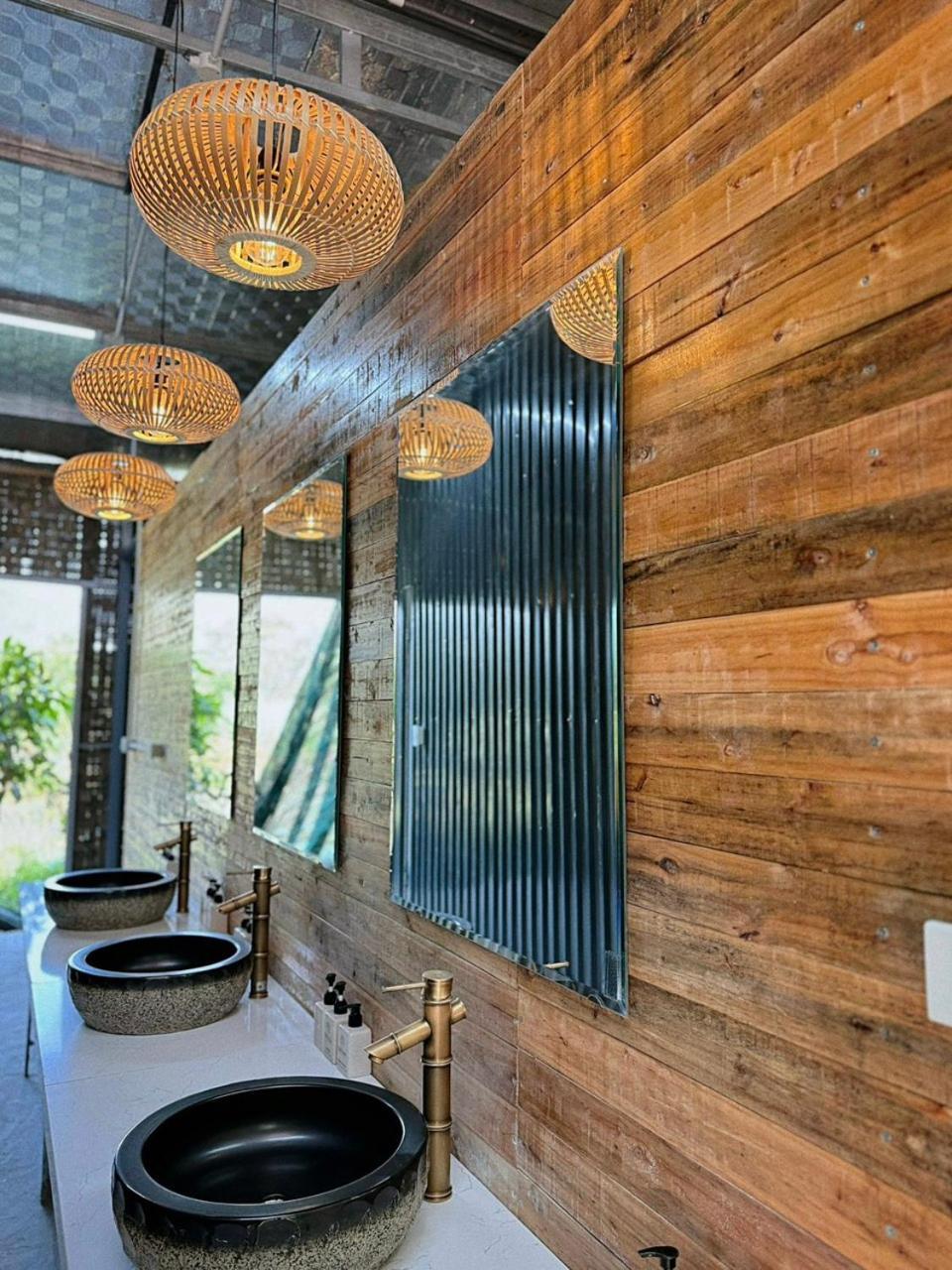 Halise Home And Retreat Ninh Binh Buitenkant foto